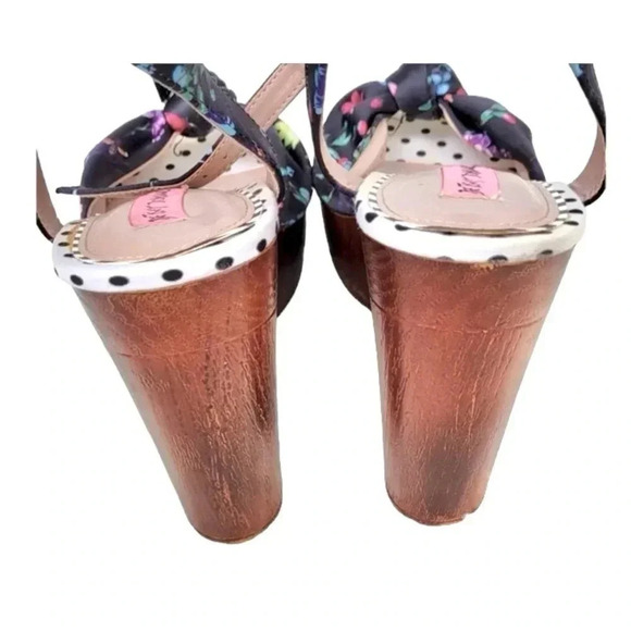 BETSEY JOHNSON | Nellie Floral Platform Sandal Size 9.5 - Picture 7 of 7